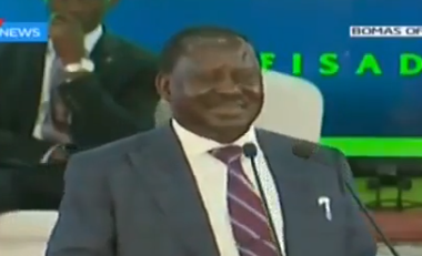 Kenyan prime Minister, Ralia Odinga, uses Nigeria to crack corruption joke at a summit