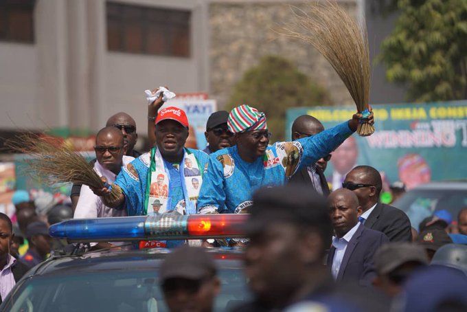 Violence at Lagos APC Rally: 2 Persons Reportedly Killed, Others Injured | WATCH