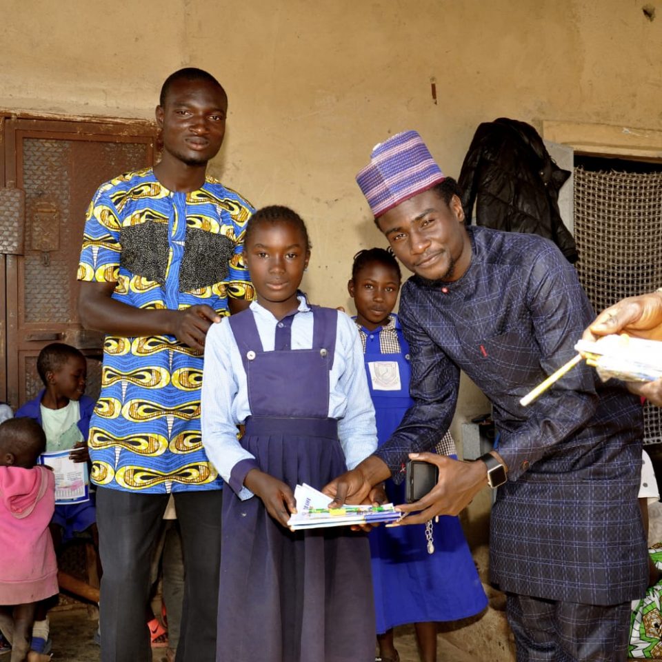 Arch Samuel Bentu Empowers Students Mangu LGA, Plateau State